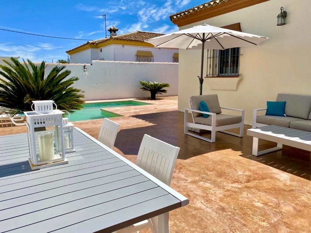 Coral Villa Chiclana de la Frontera Bagian luar foto